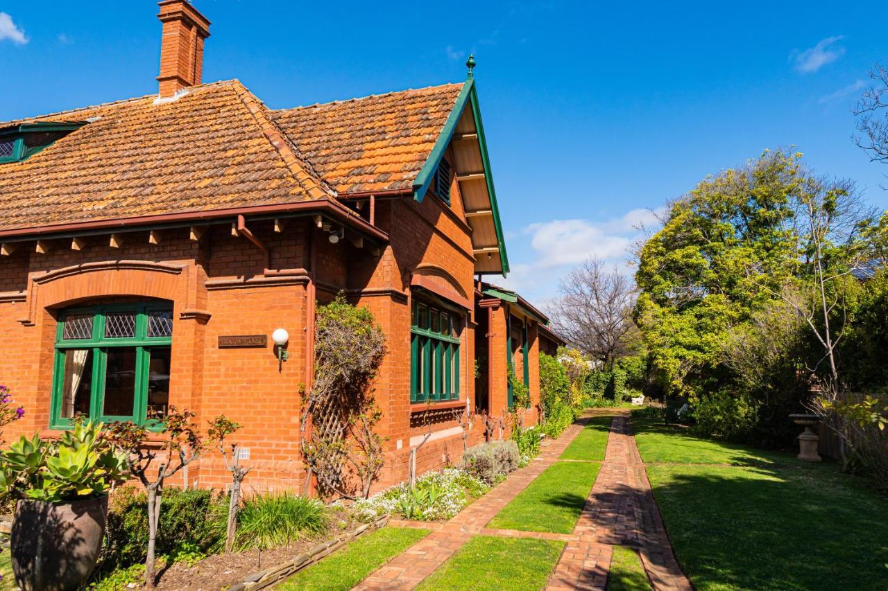 บักซ์ตันมานอร์อพาร์ทเม้น Bed & Breakfast แอดิเลด ภายนอก รูปภาพ